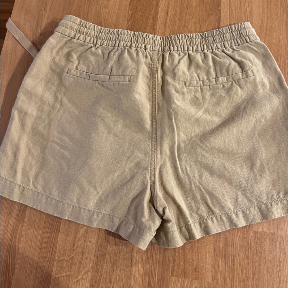 Women’s J. crew linen shorts, Bundle of 4 ,
Size Small - Picture 11 of 12